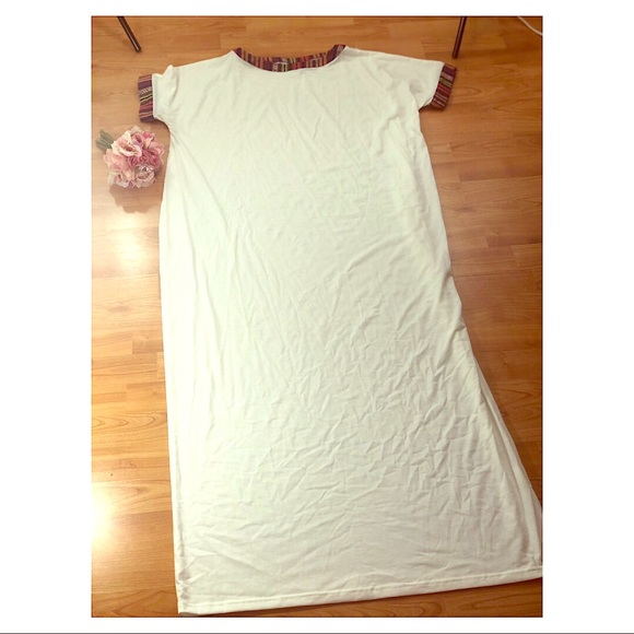 White Caftan with Ethnic Trim